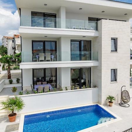 Apartments Villa Dalmatia トロギール エクステリア 写真