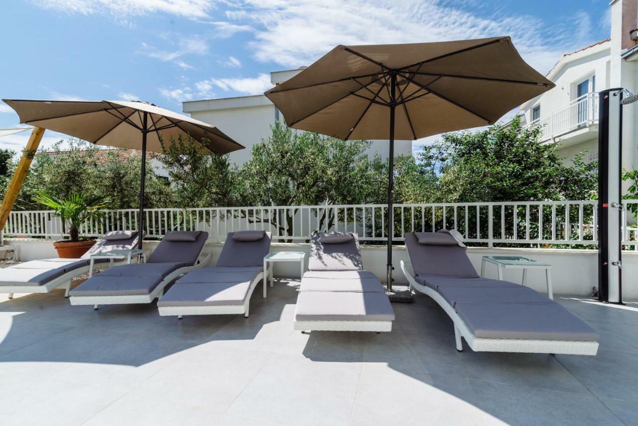 Apartments Villa Dalmatia トロギール エクステリア 写真